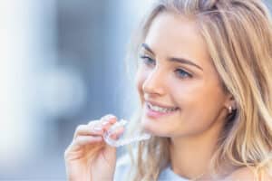 Confident Smile Guide: Why Clear Braces Are the Smart Choice
